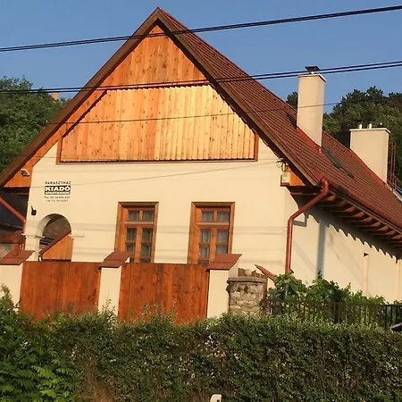 Paraszthaz